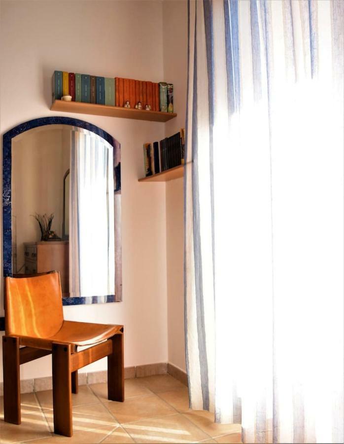 La Casa Del Viaggiatore Codrongianos Kültér fotó